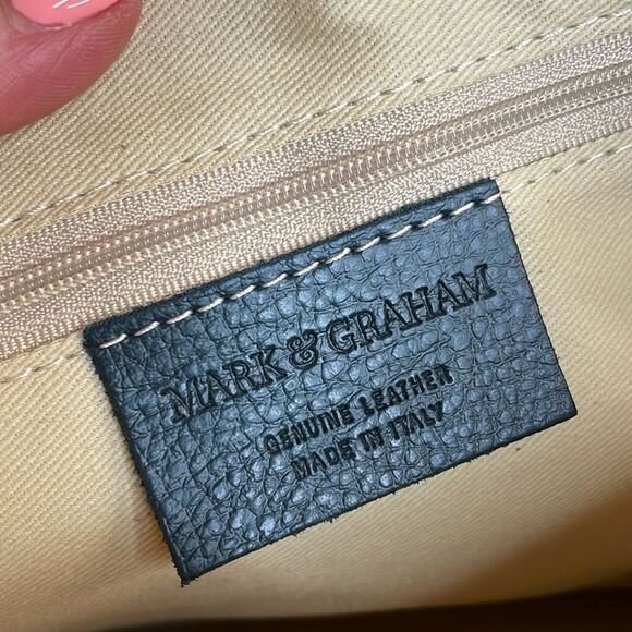 Mark & Graham COMMUTE CLUTCH | green - Picture 6 of 6